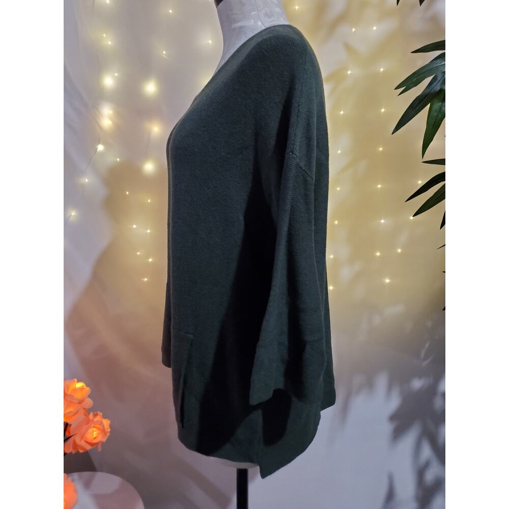 J. Jill S Pure Jill V-Neck Kangaroo Pocket Silk Wool Blend Green Knit Sweater - Picture 3 of 9